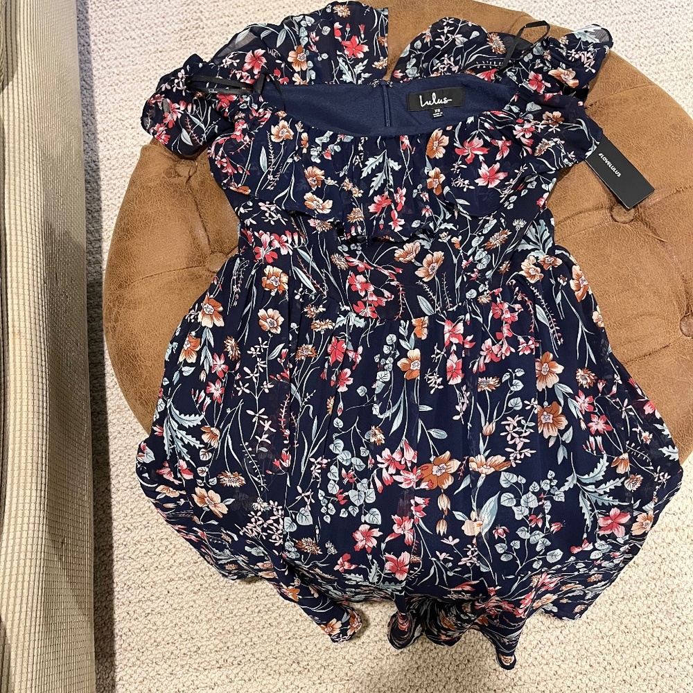 Lulus dress